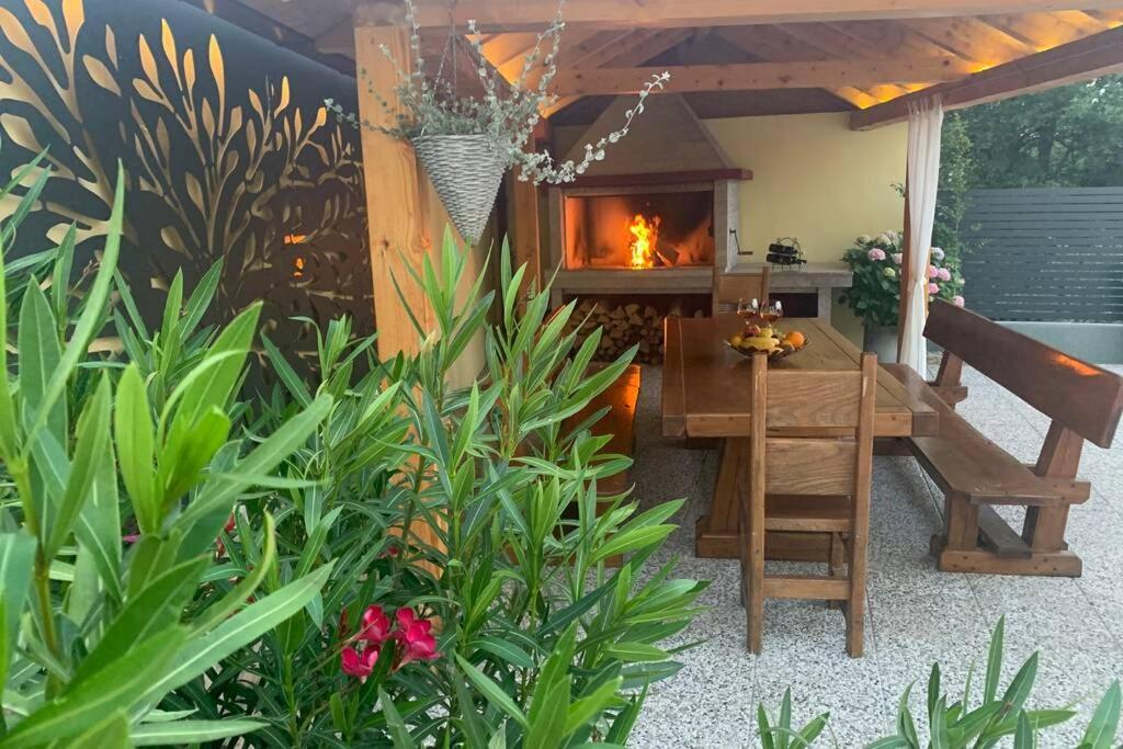 Villa Hope Zmijavci Bagian luar foto